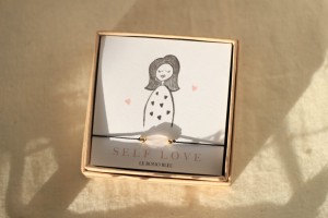 SELF LOVE - kwarc różowy - pewność siebie, pokochanie siebie